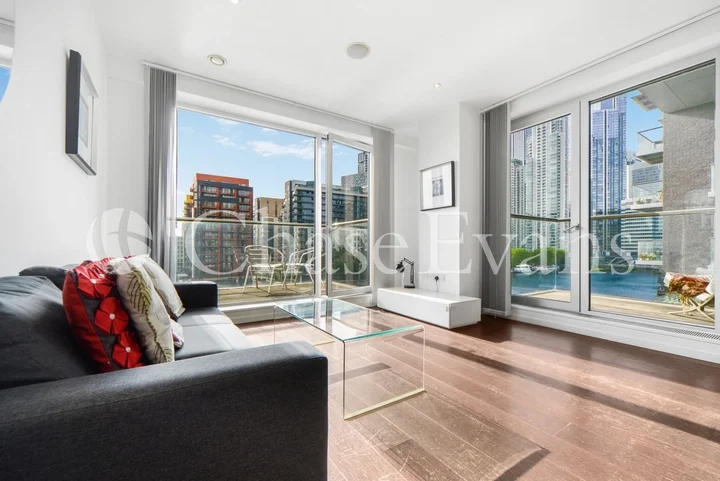 Flat Greenwich View Place in Greater London
