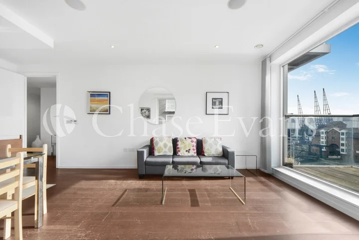 Flat Greenwich View Place in Greater London