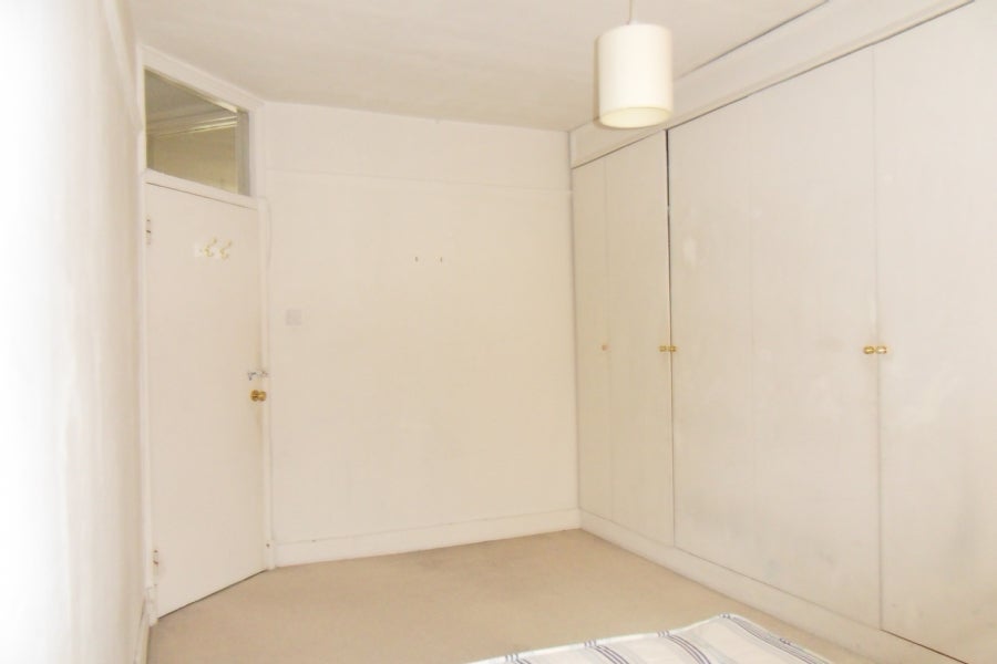 Flat Hastings Street in Greater London