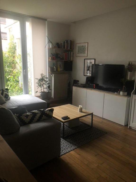 Flat Rue du Maréchal Joffre in Colombes