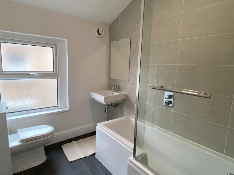 Flat Sefton Road in Lancaster