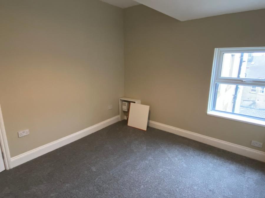 Flat Sefton Road in Lancaster