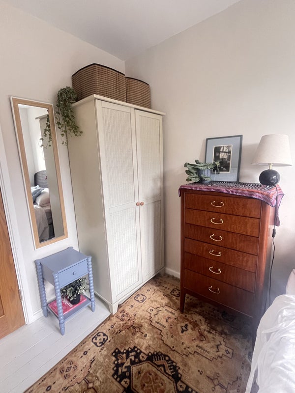 Room Retreat Place in Greater London