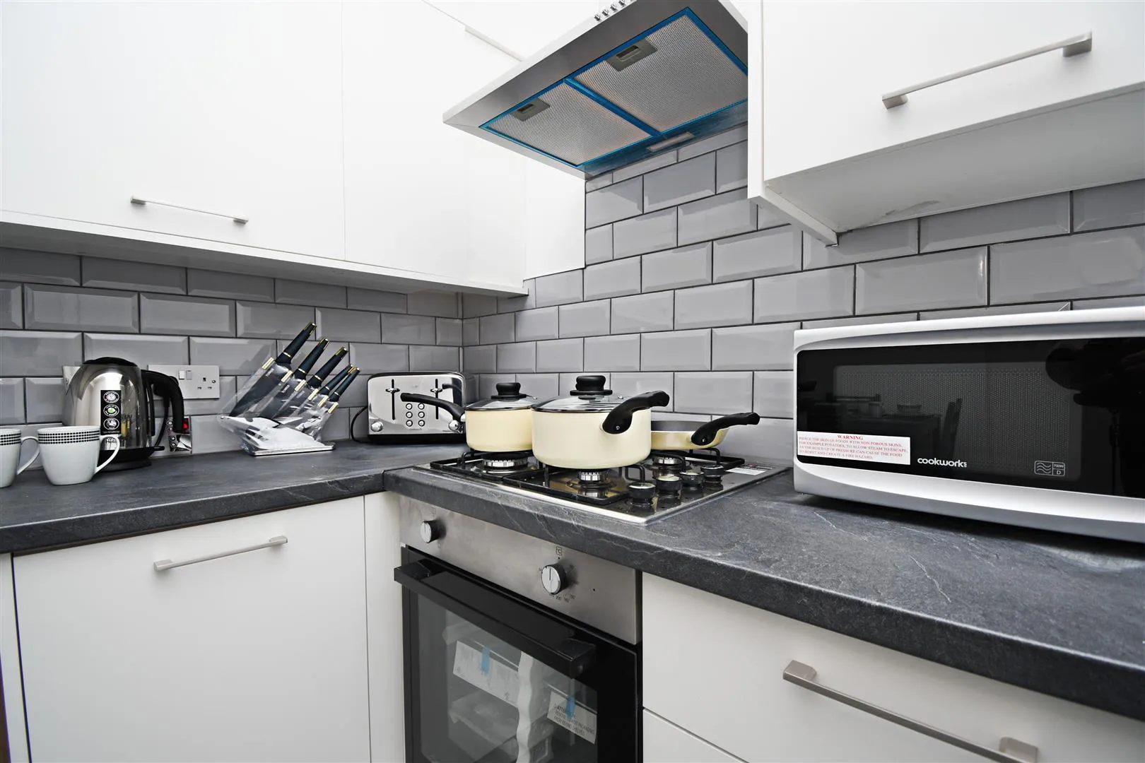 Room Queensberry Road in Burnley