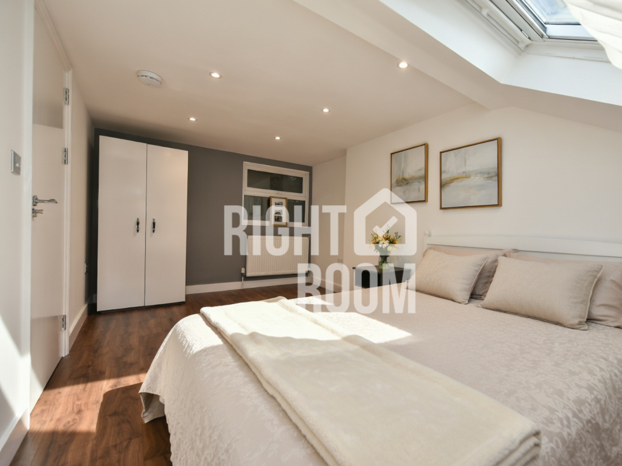 Flat York Road in Rushmoor