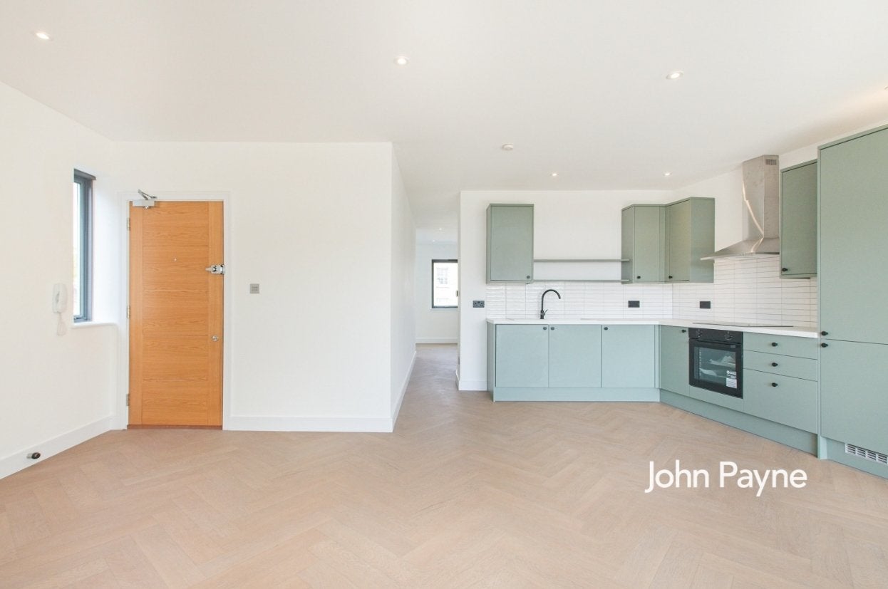 Flat Blackheath Road in Greater London