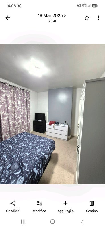 Room Sothall Green in Sheffield