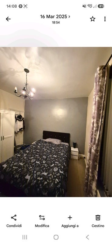 Room Sothall Green in Sheffield