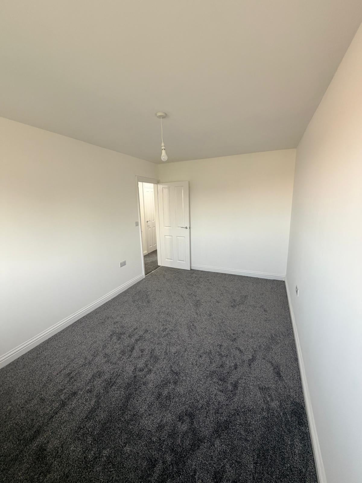 Flat Cherryleas Drive in Leicester