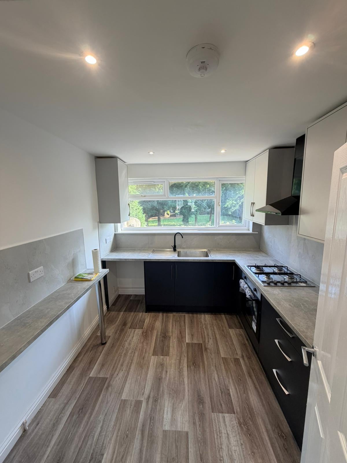 Flat Cherryleas Drive in Leicester