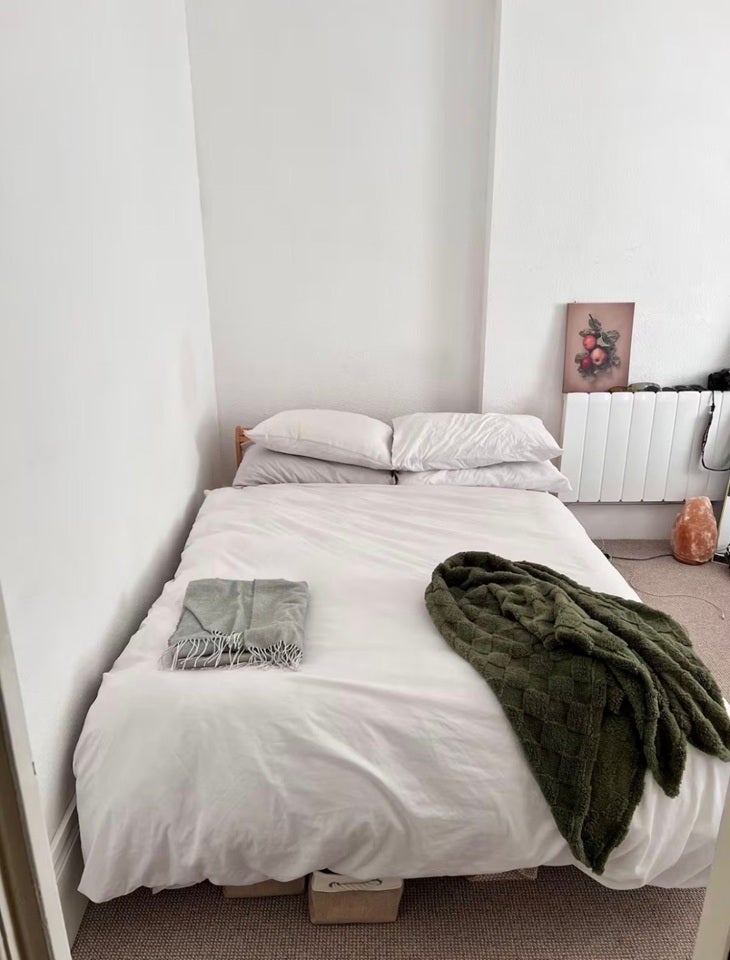 Room Denbigh Street in City of Westminster