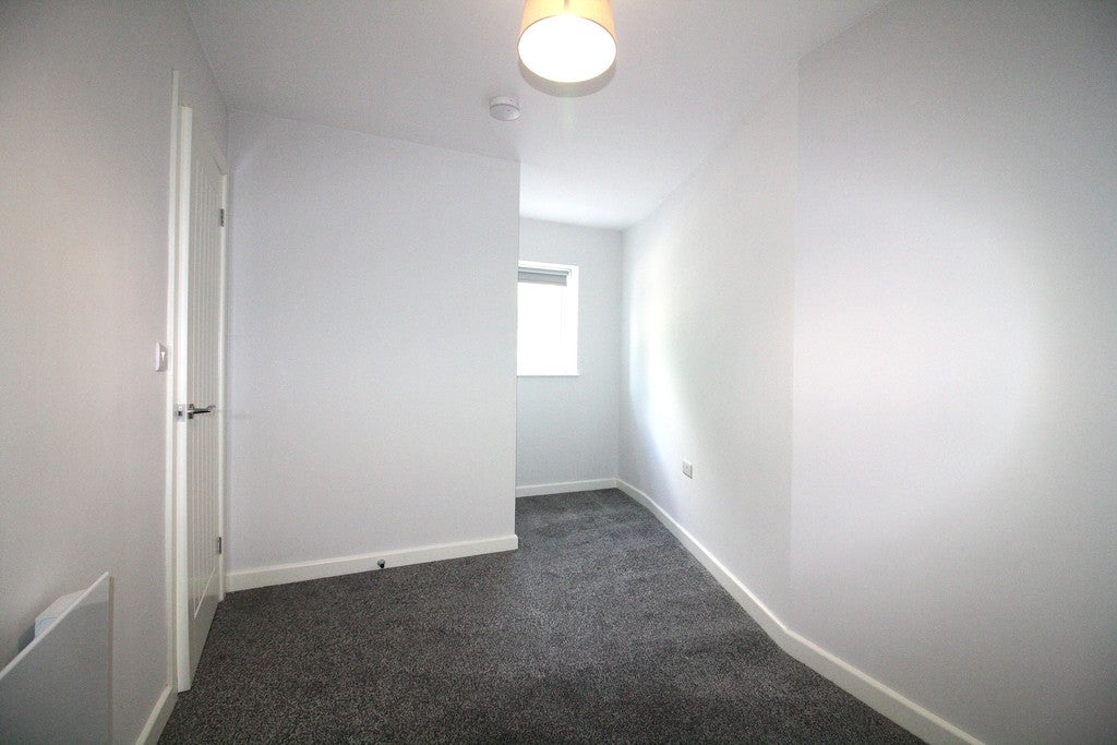 Flat Snape Hill Road in Barnsley