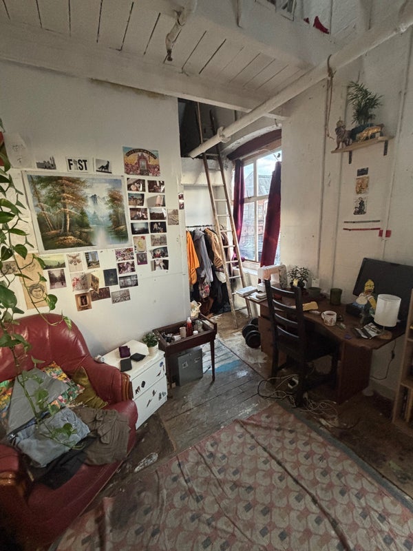 Room Fountayne Road in Greater London