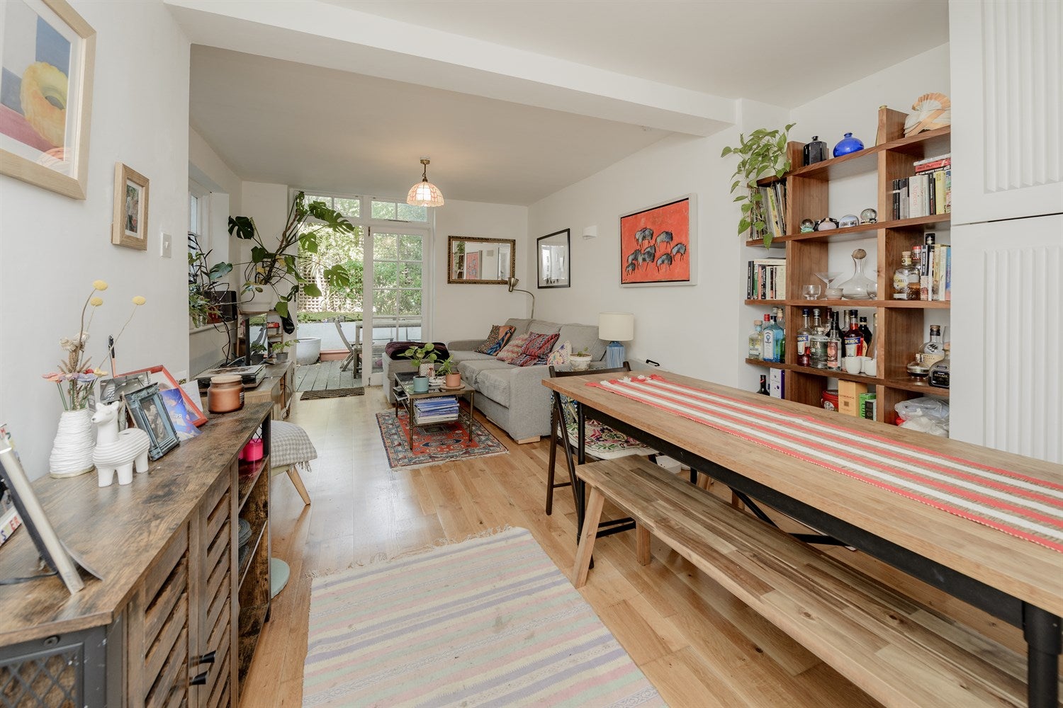 Flat Garway Road in City of Westminster