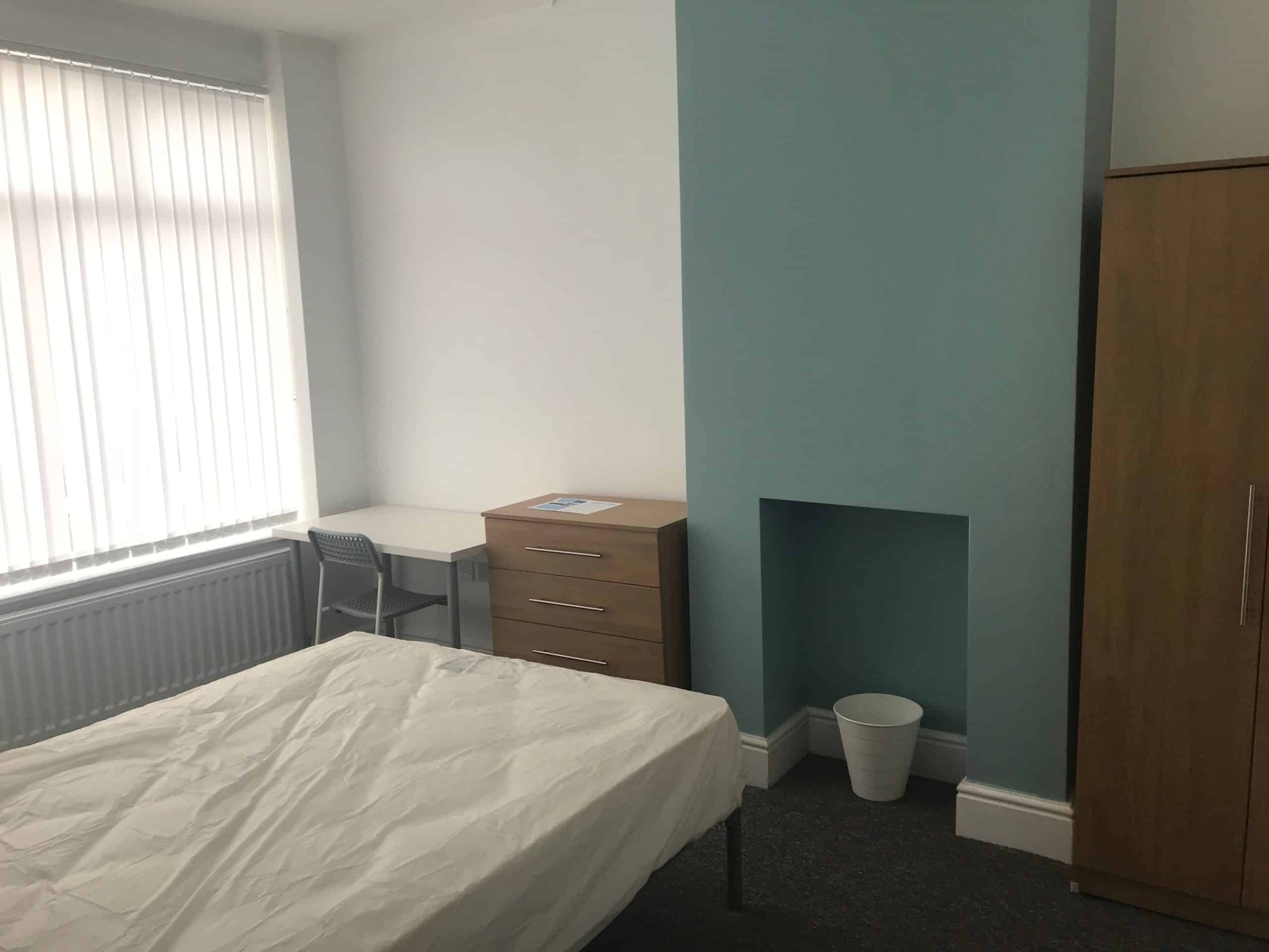 Room Romney Street in Salford