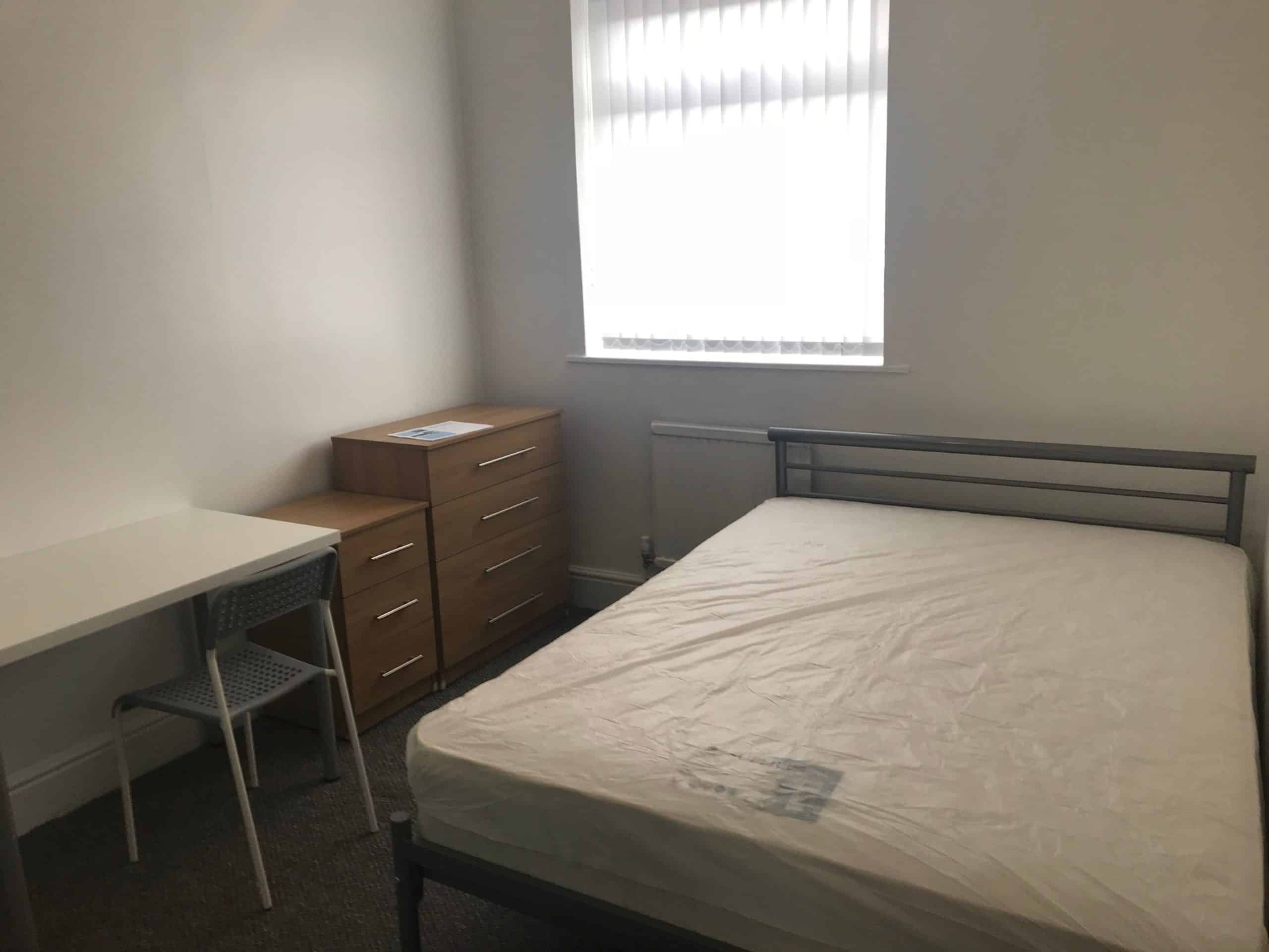 Room Romney Street in Salford