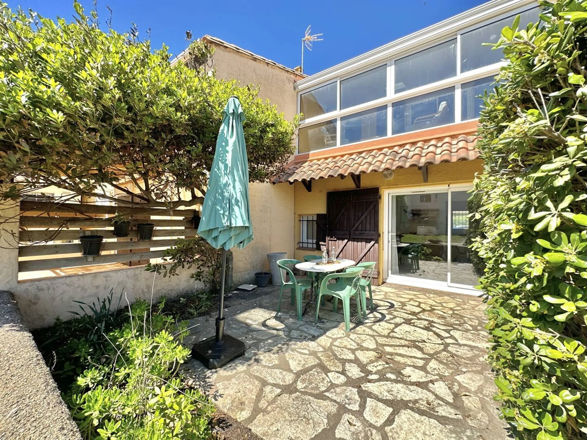 Flat Parking du Rouergue in Agde
