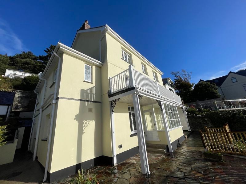 House Talland Hill in Polperro