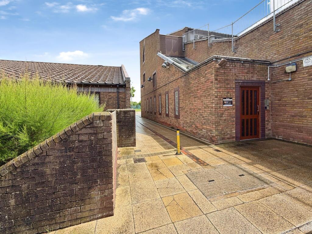 Flat Misterton in Peterborough