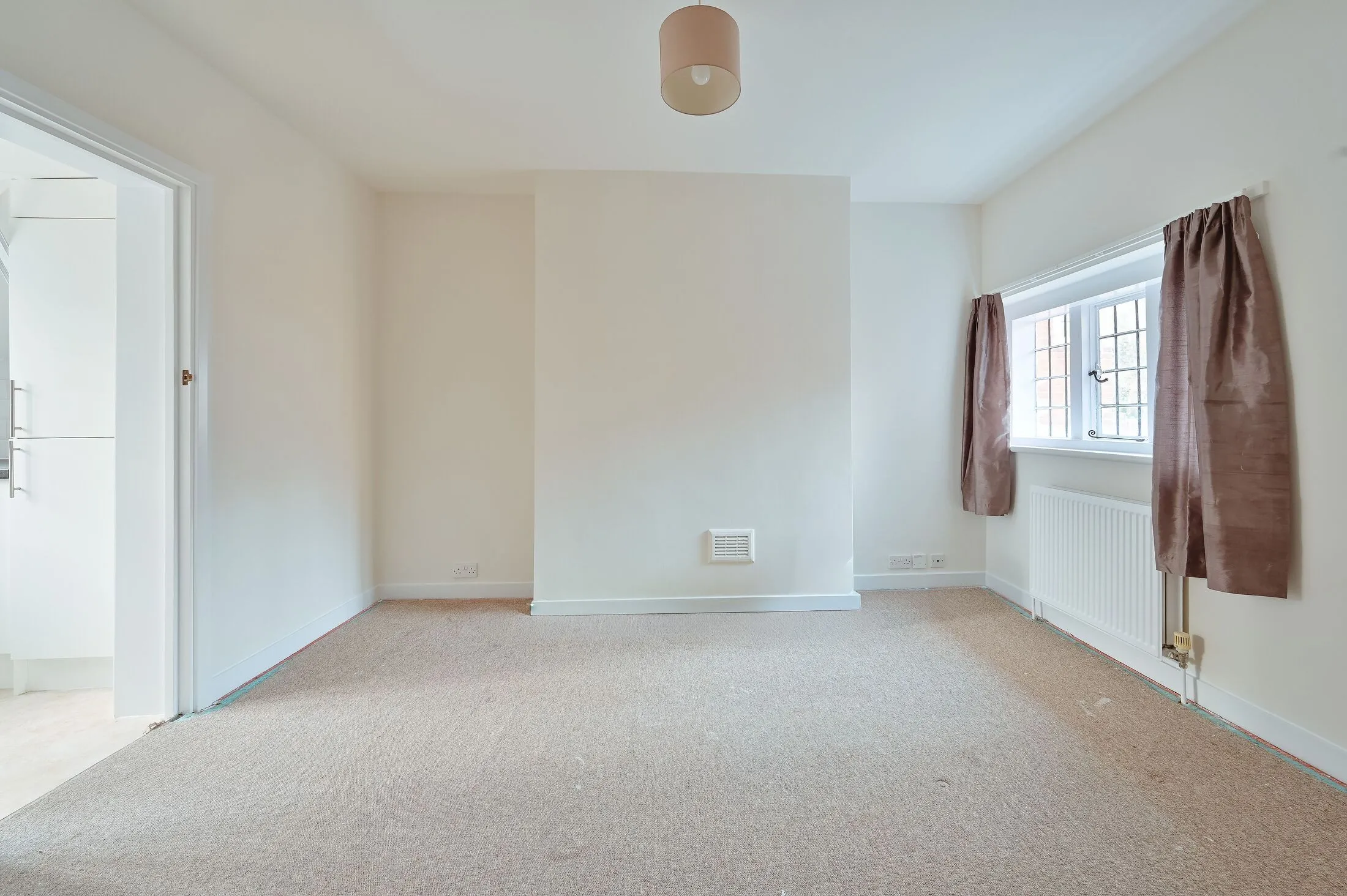 Flat Holly Bank in Dacorum