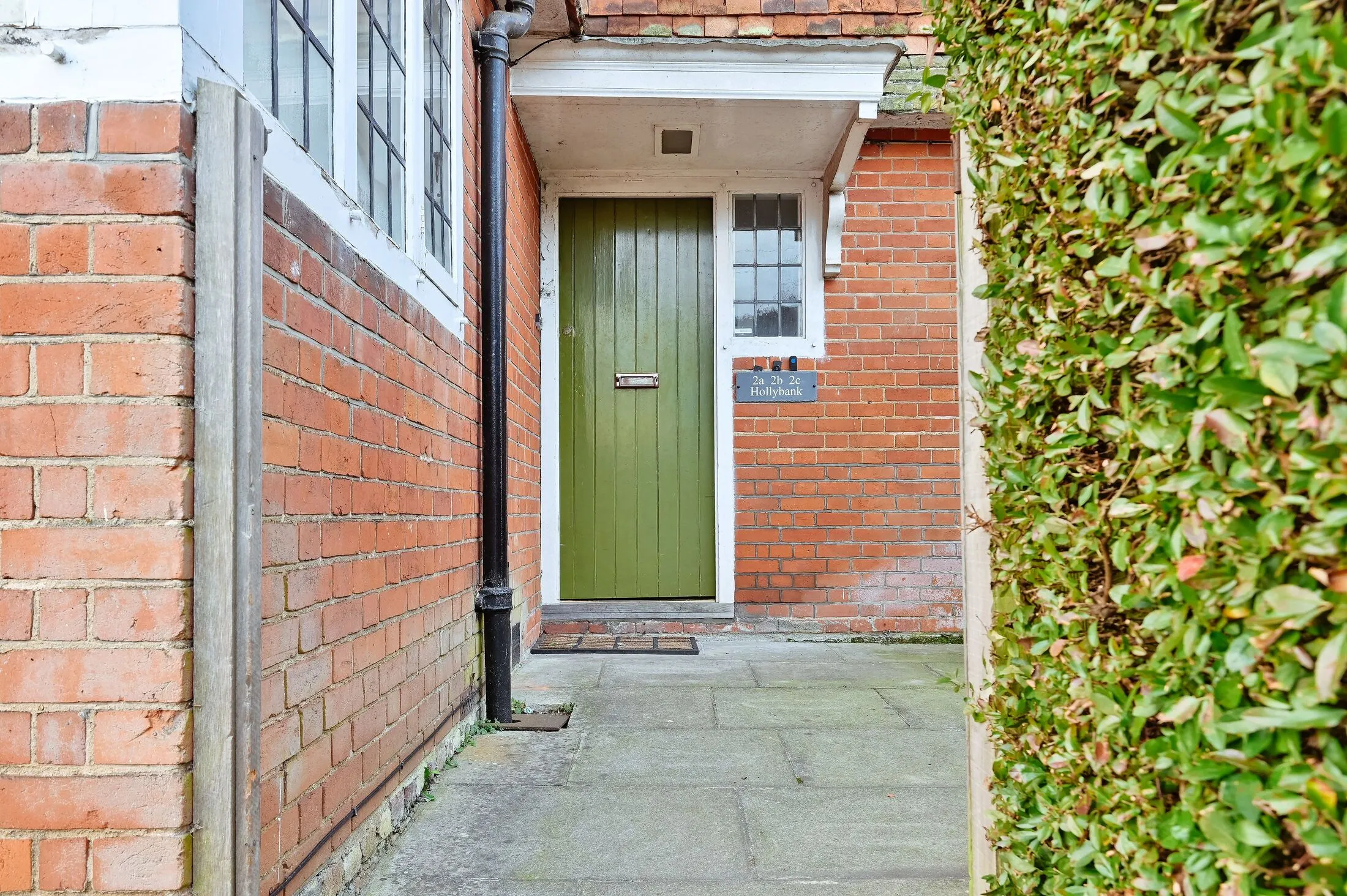 Flat Holly Bank in Dacorum