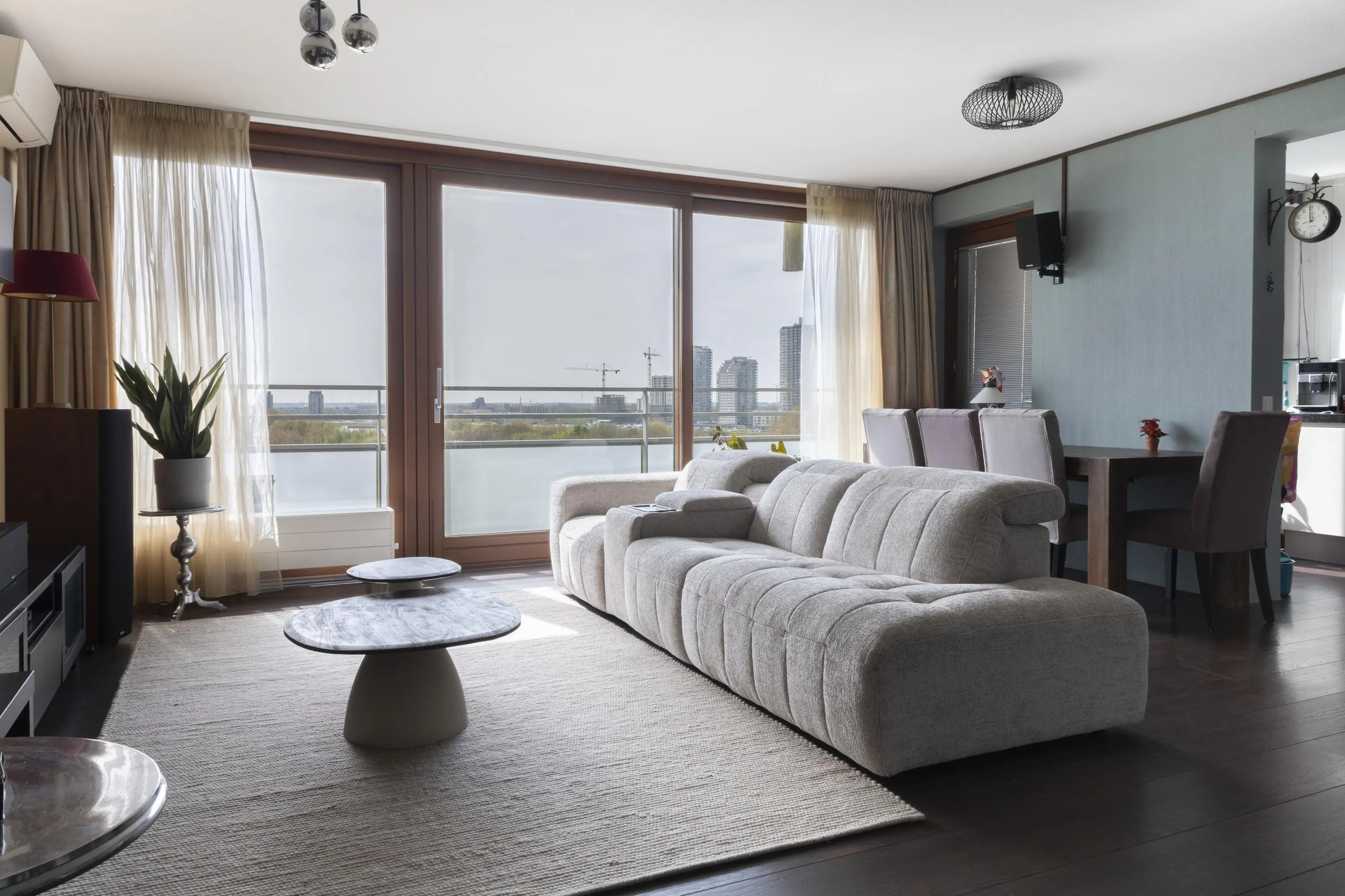 Appartement Burgemeester Verduynstraat 231 in Pernis Rotterdam