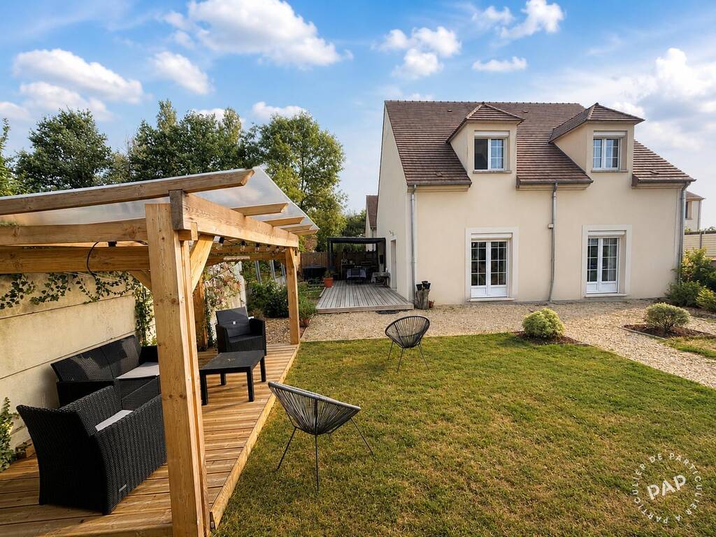 Maison Rue de la Mare Neuve à Le Perray-en-Yvelines