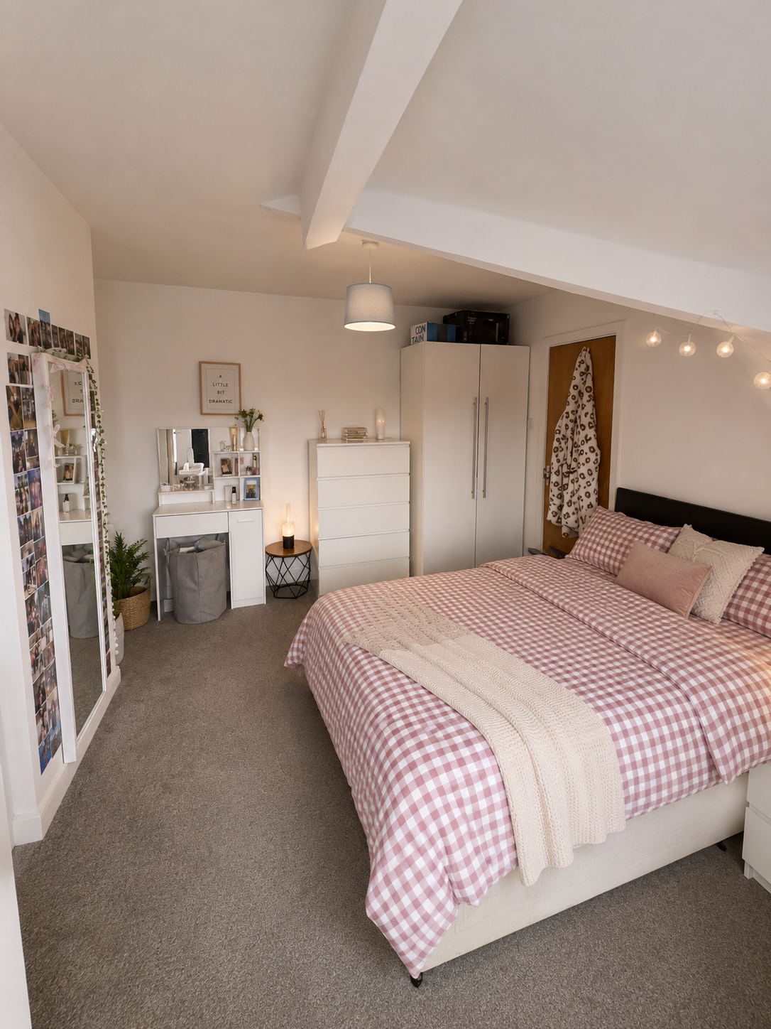 Flat Hessle Avenue in Leeds