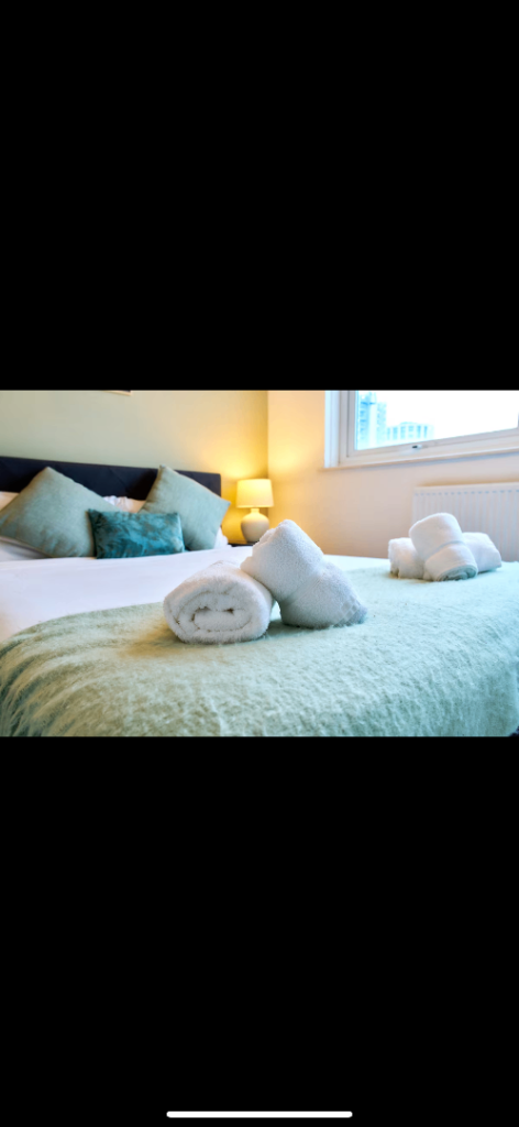Flat Haberdasher Street in Greater London