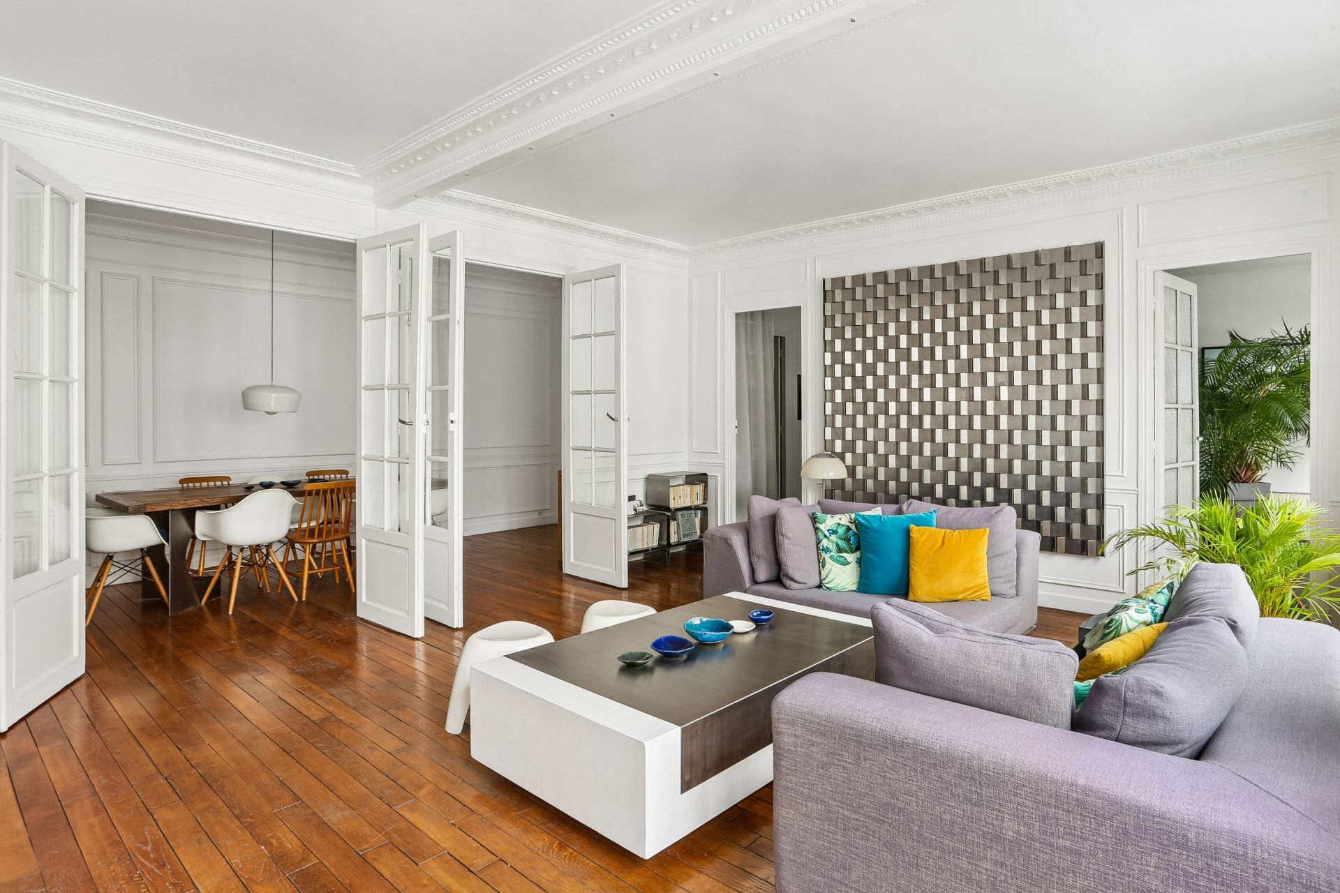 Appartement Rue du Faubourg Saint-Martin à Paris
