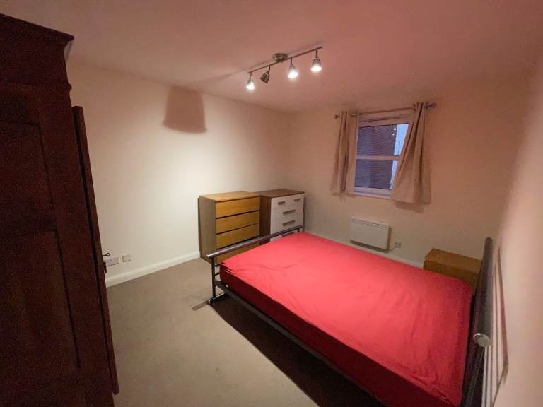 Flat Hathersage Road in Manchester