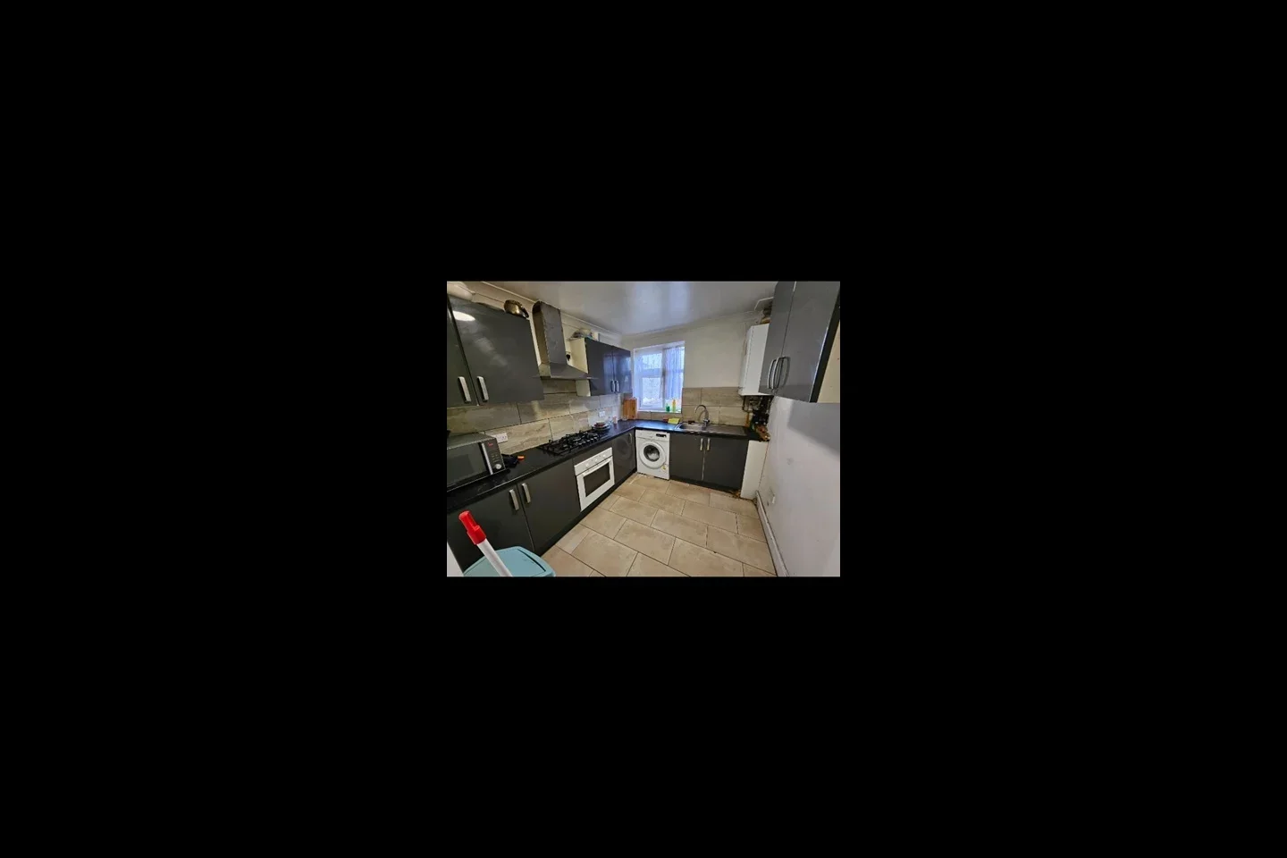 Room The Broadway in Greater London