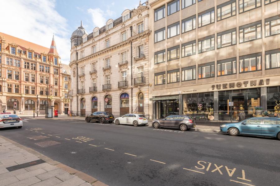 Flat South Parade in Leeds