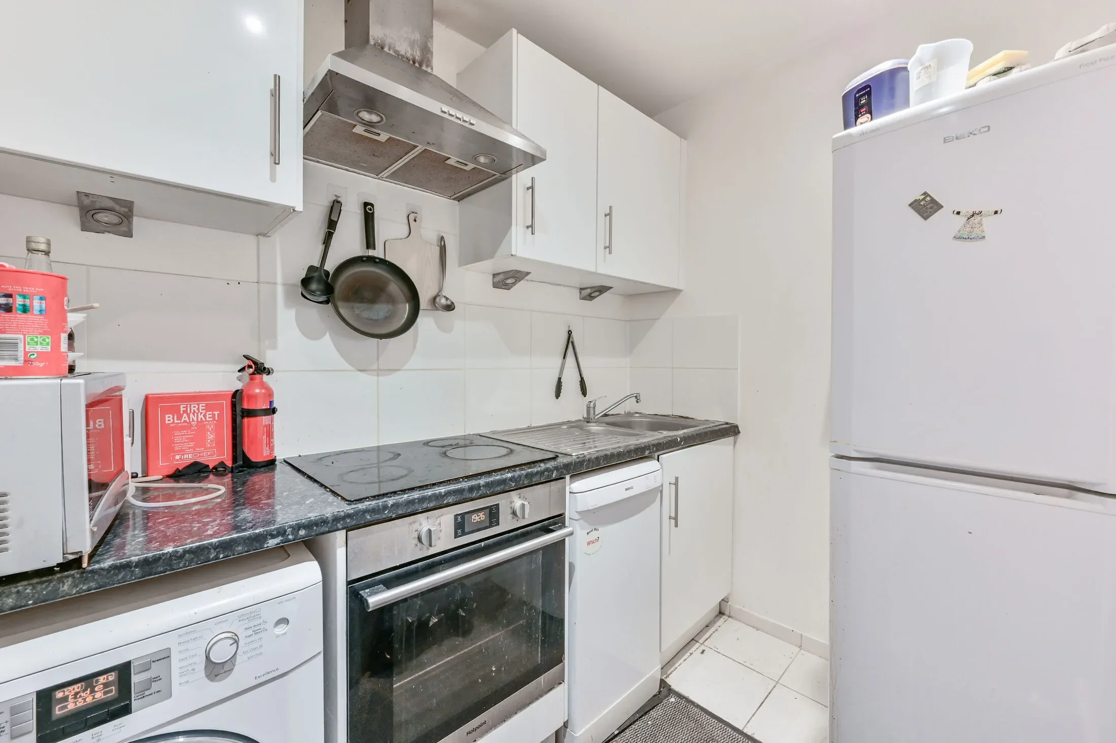 Flat Emperor's Gate in Greater London