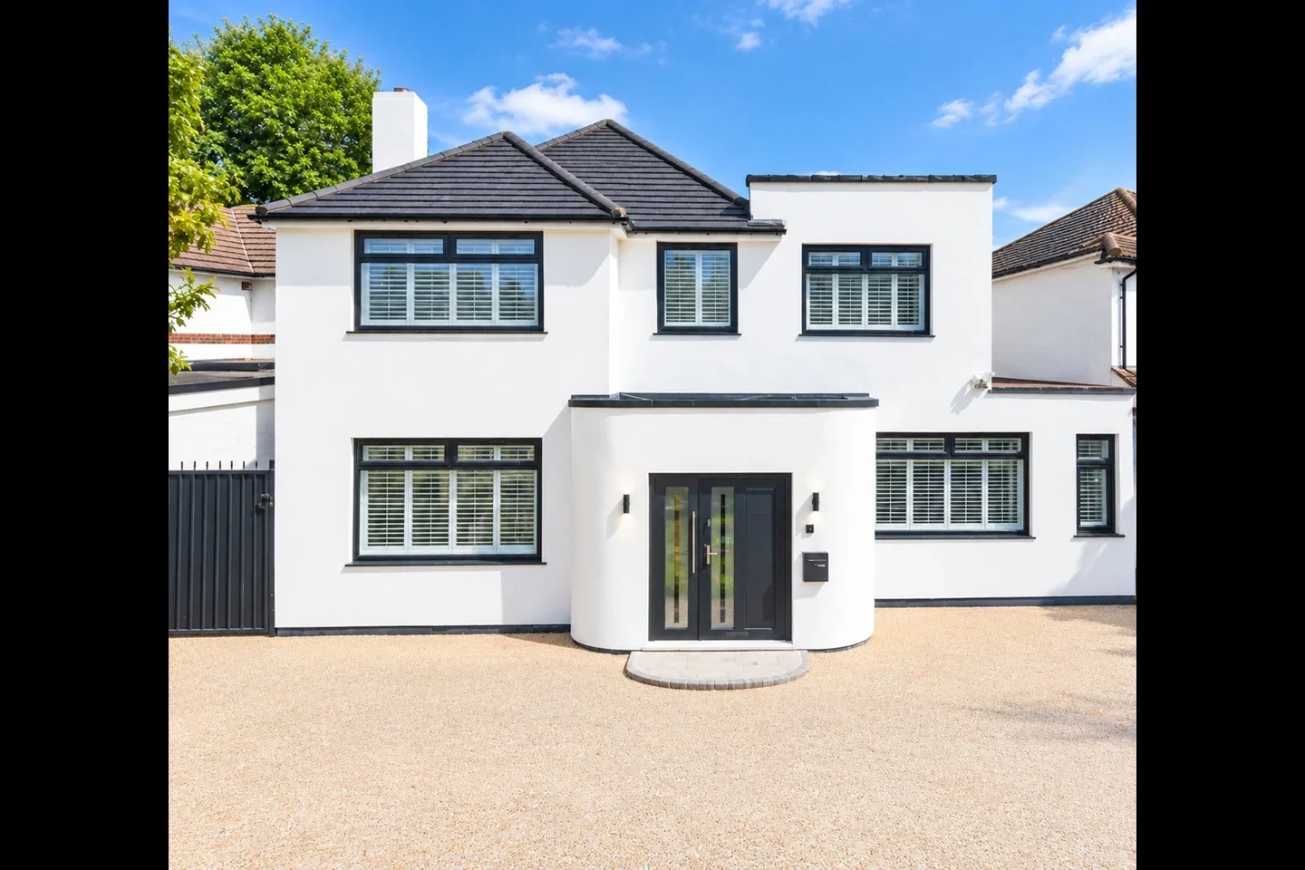 House Brainton Avenue in Greater London
