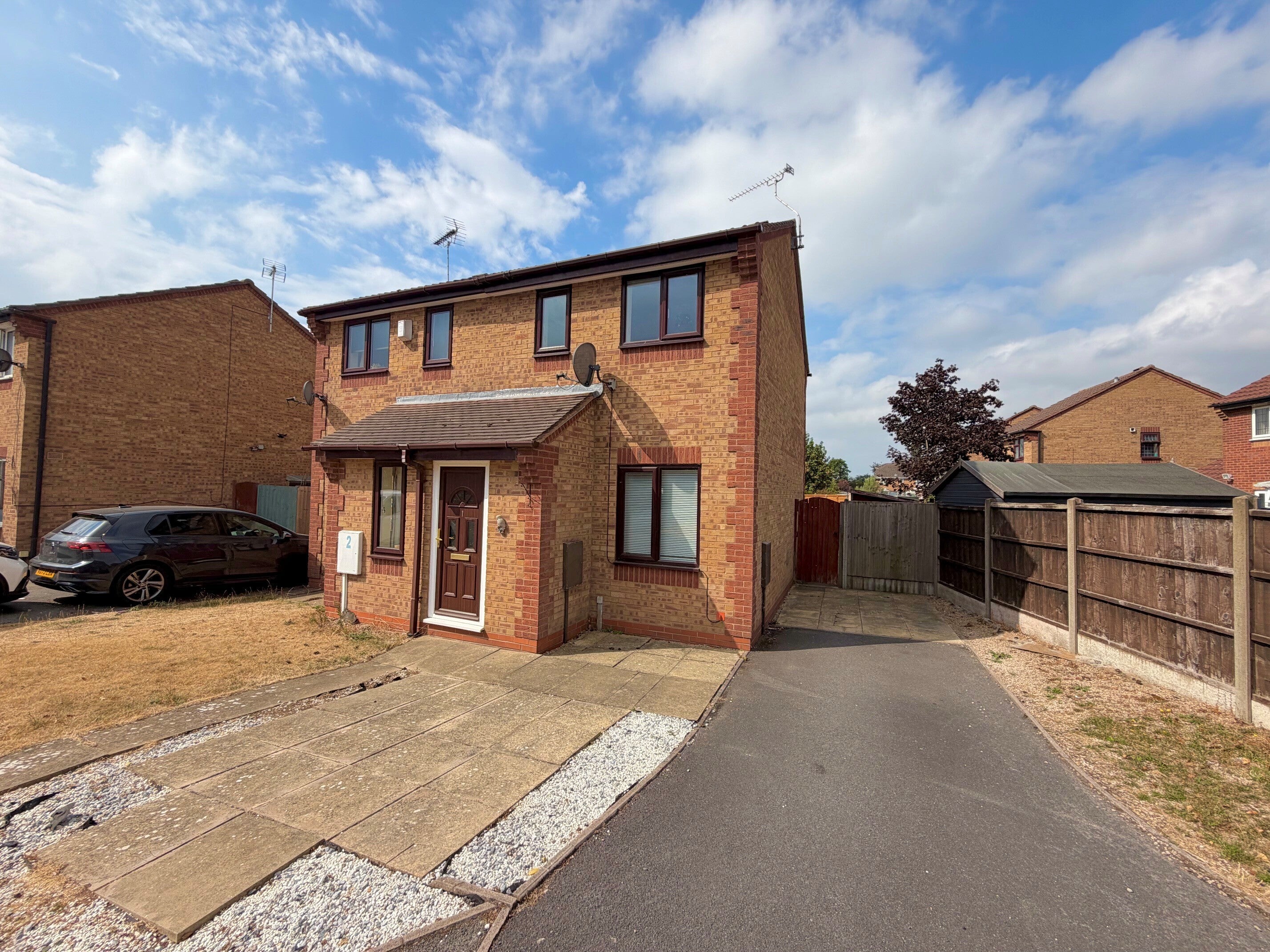 House Hylton Close in East Staffordshire