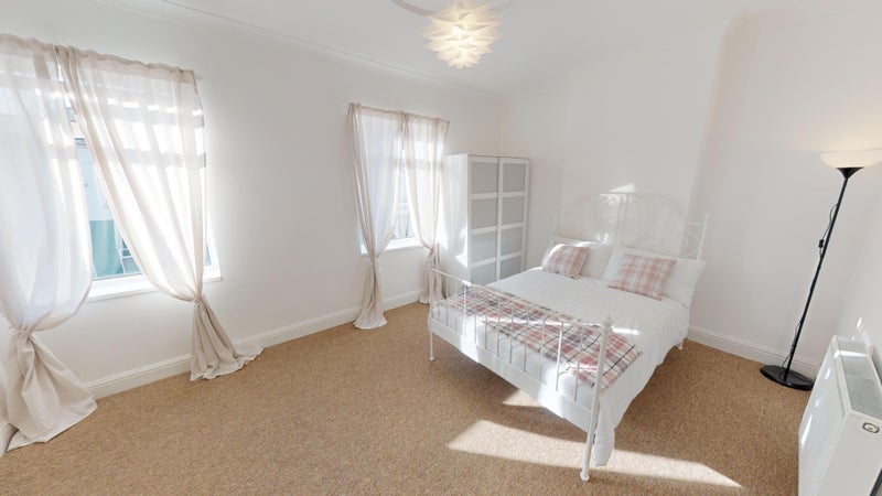 Room Habershon Street in Cardiff