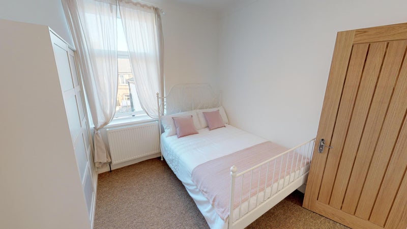 Room Habershon Street in Cardiff
