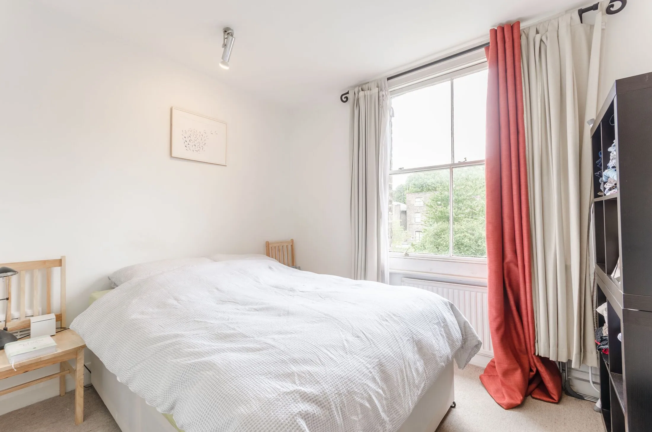 Flat Highbury Hill in Greater London