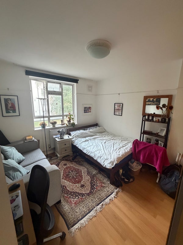 Room Old Bethnal Green Road in Greater London