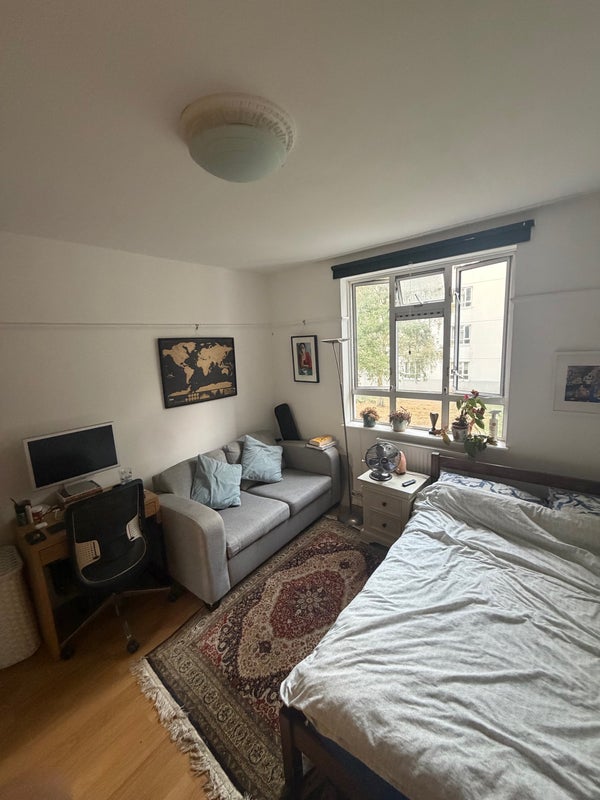 Room Old Bethnal Green Road in Greater London