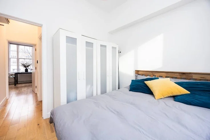Flat Offord Road in Greater London