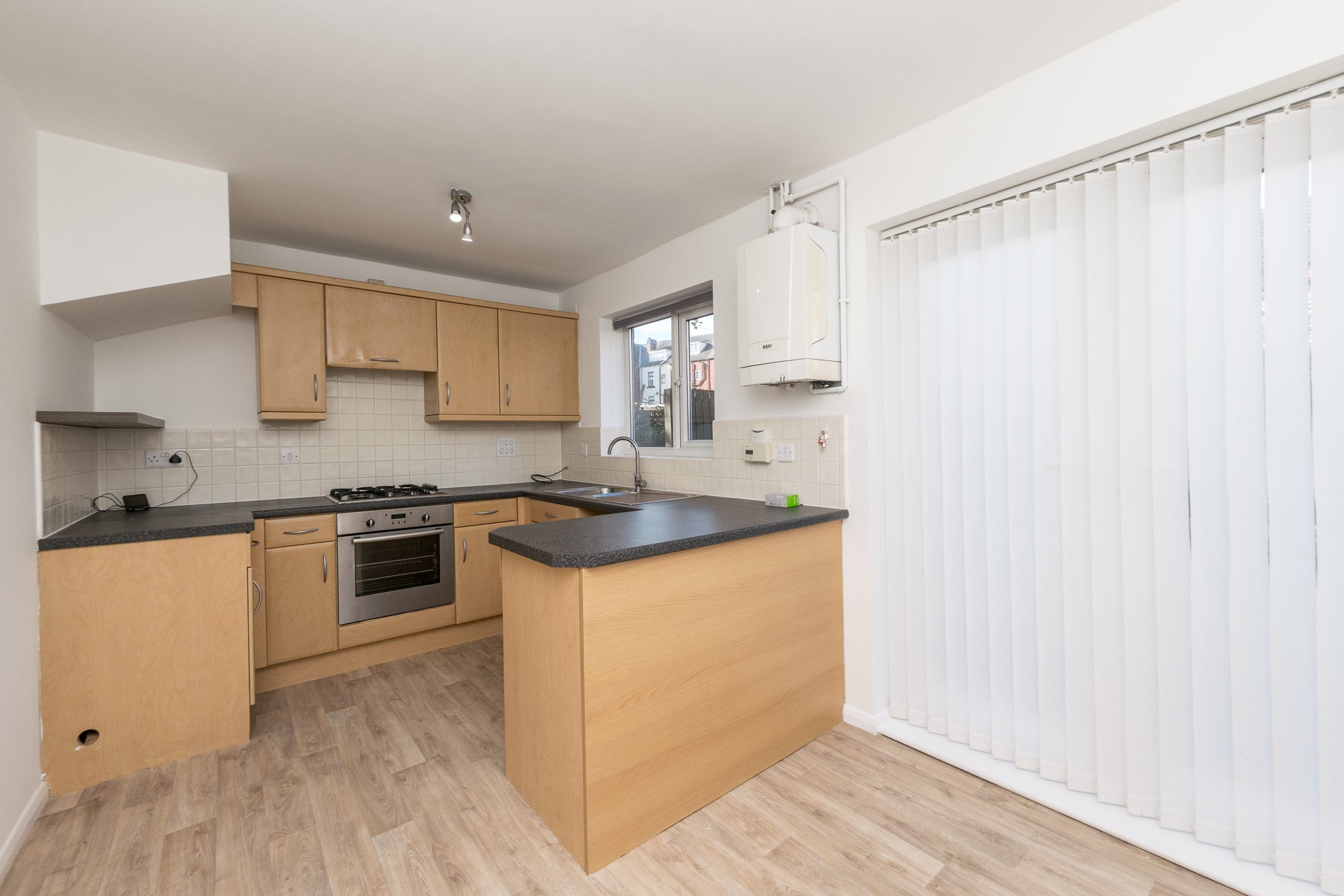 House Springwood Close in Wakefield