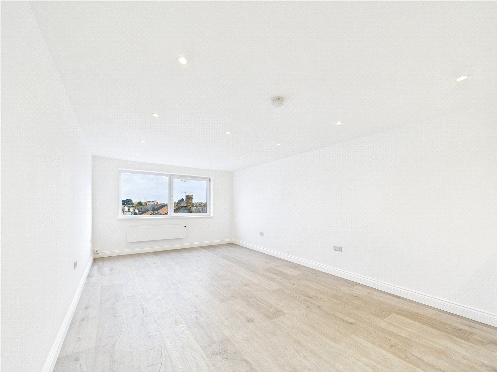 Flat Gladstone Court in Chelmsford