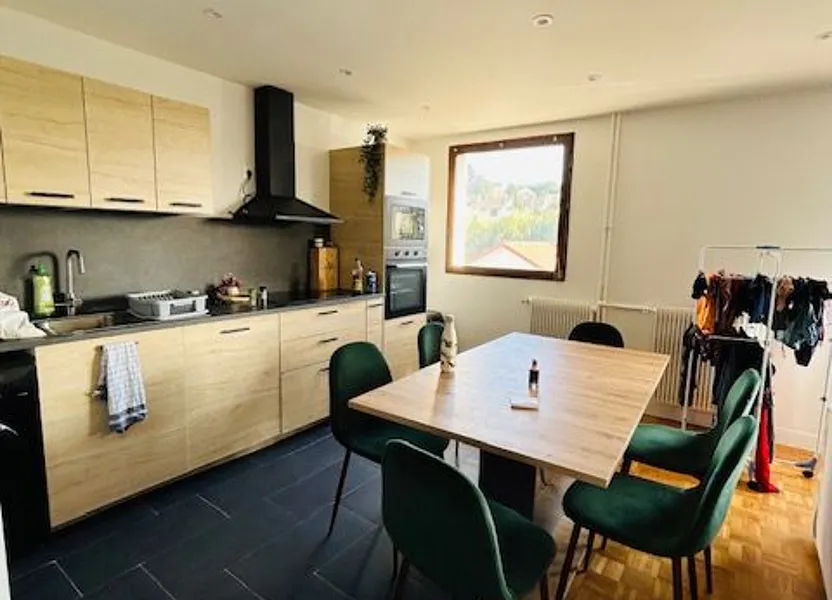 Appartement Rue Jean Mermoz à Rosny-sous-Bois