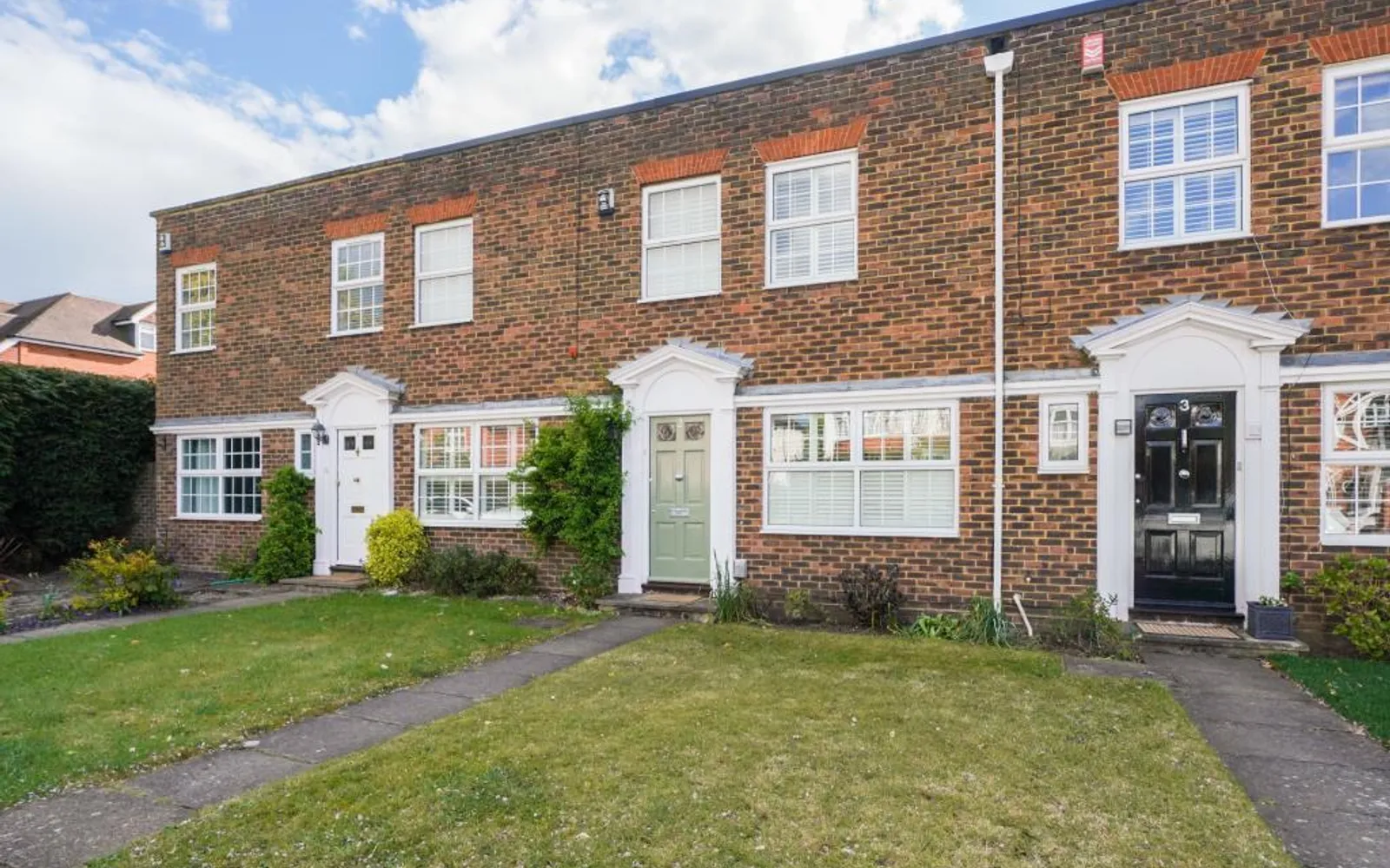 House Castle Road in Elmbridge