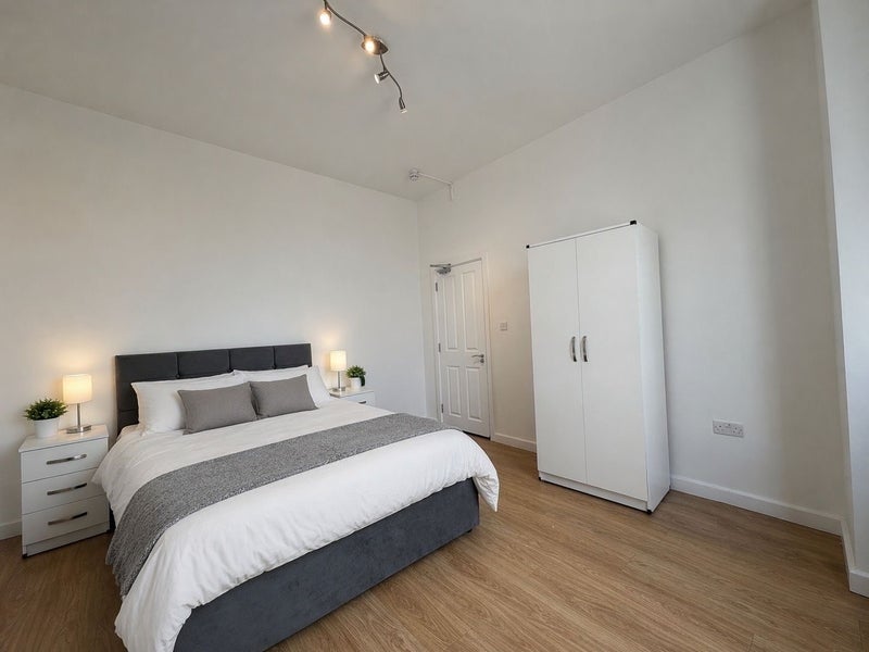 Room Milkwood Road in Greater London