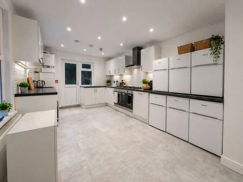 Room Milkwood Road in Greater London