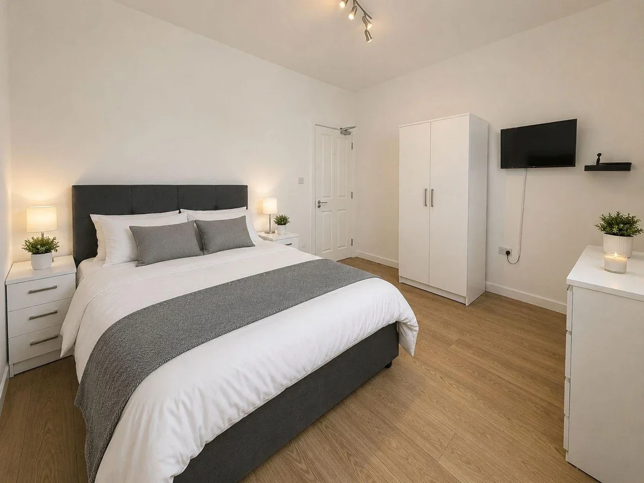 Room Milkwood Road in Greater London
