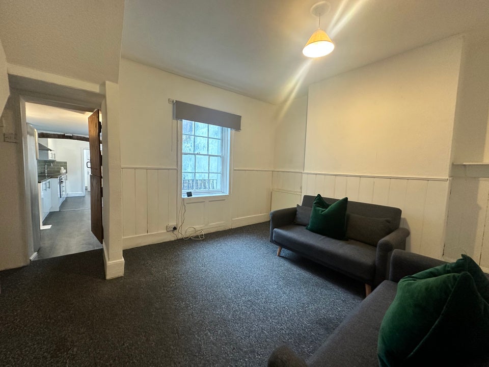 Room West Hill Street in Brighton and Hove